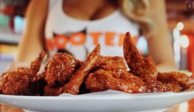 Hooters Will Give You Free Wings This Valentine’s Day Under One Condition…You Bring A Photo Of Your Ex