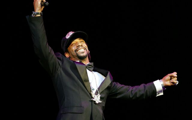 Not on my watch! Katt Williams pauses show when show-goer passes out